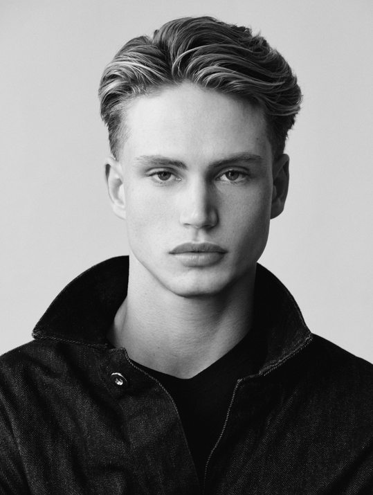Intro photo of Boris Sekeris