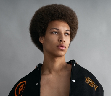 Intro image Delinho Lawalata