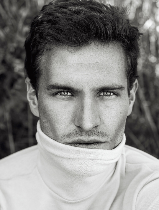 Intro photo of Dorian Isaacson