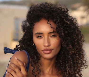 Intro image Elana Boussery