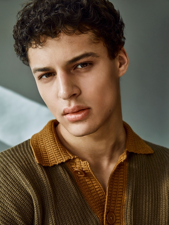 Intro photo of Younes Dahmani