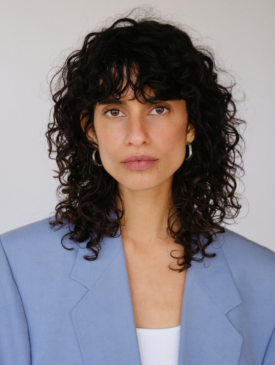 Intro photo of Lisa Luka