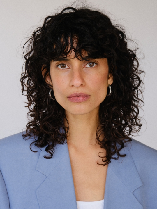 Intro photo of Lisa Luka