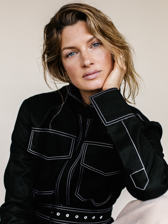 Intro photo of Vanessa Breuer